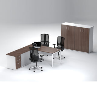 Switch Desk with Pendenza